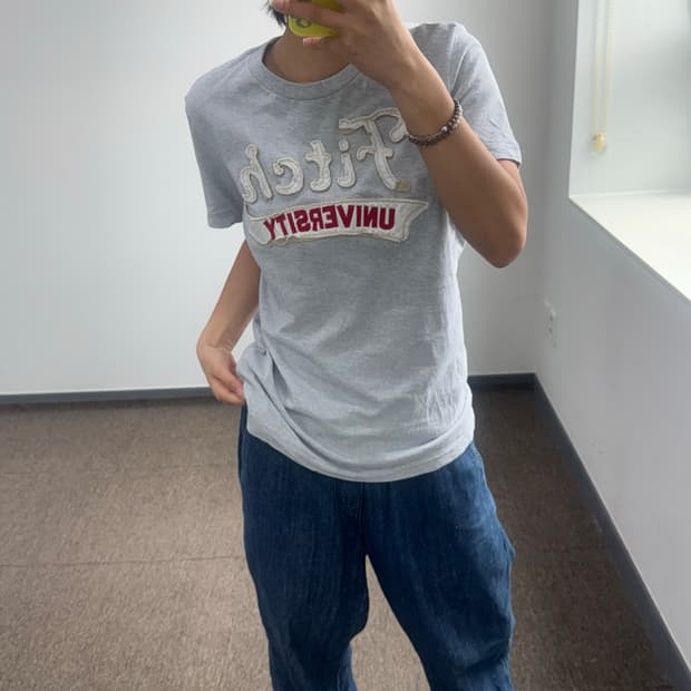 Abercrombie 아베크롬비 레터링 로고 그레이 반팔