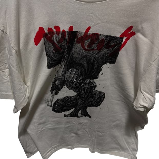 유니클로 베르세르크 콜라보 2xl 