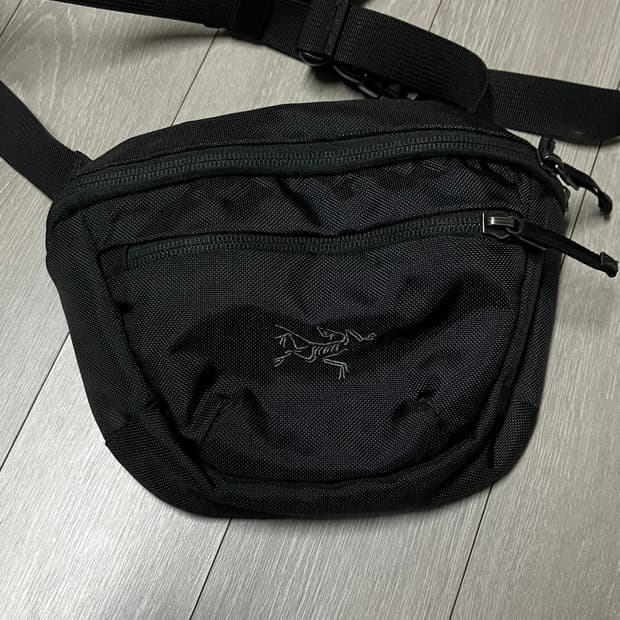 아크테릭스 멘티스 1 구형 블랙