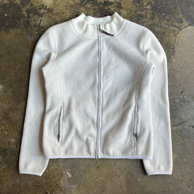 프라다 레드라인 화이트 플리스 자켓