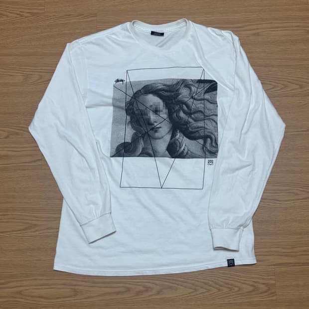 스투시 롱 슬리브 쭉티 L-XL 