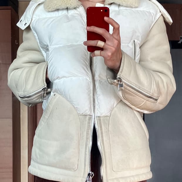 알렉산더 맥퀸 무스탕 패딩