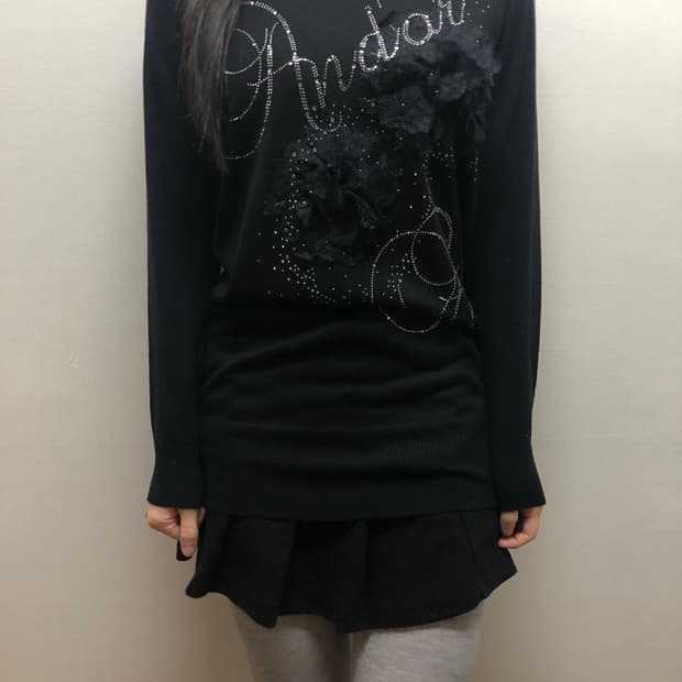 빈티지 블랙 오리엔탈 탑