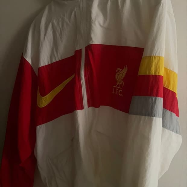 리버풀 바람막이