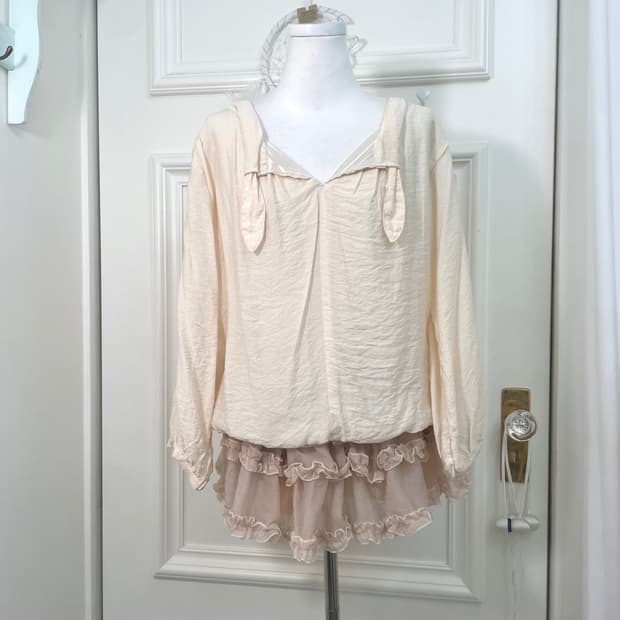 SM2 sheer coral v-neck pleats mori blous