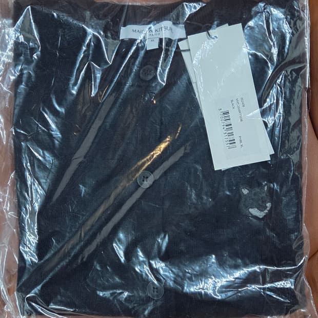 메종키츠네 폭스 레귤러 여성 가디건 블랙 XL(새상품/정품)