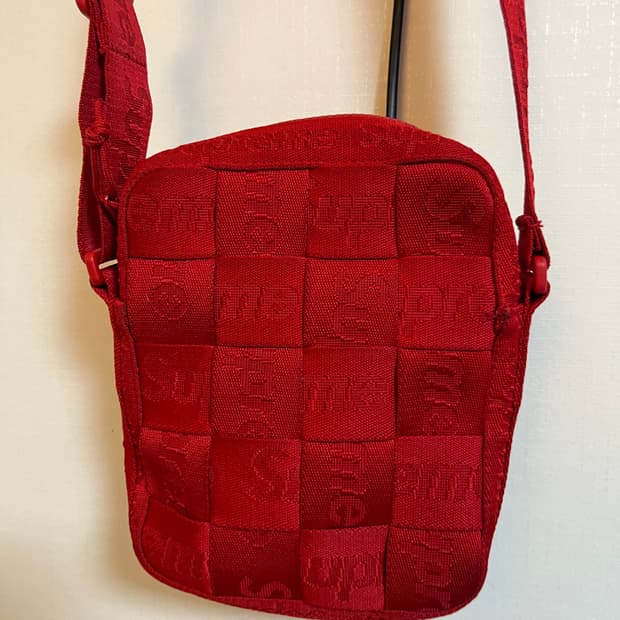 슈프림 우븐 숄더백 23ss