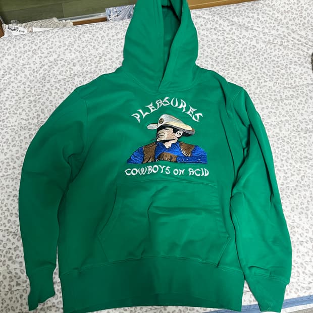 플레져스 후드티