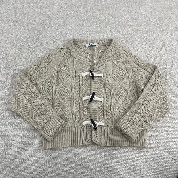 M 에잇세컨즈 케이블 니트 가디건 0224M