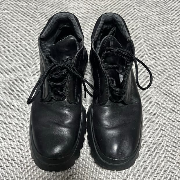00s prada 하이킹 부츠