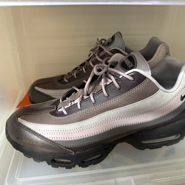 나이키 아 마 마니에르 에어맥스95