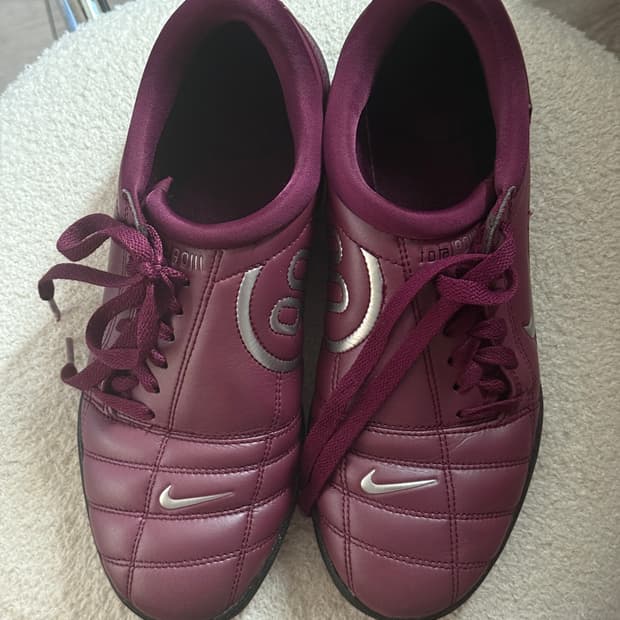 나이키 토탈 90 3 250