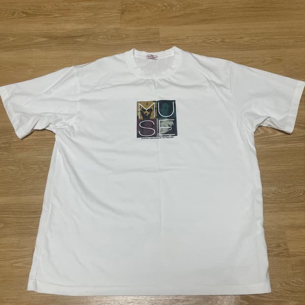 1011 갤러리 muse T-shirts white