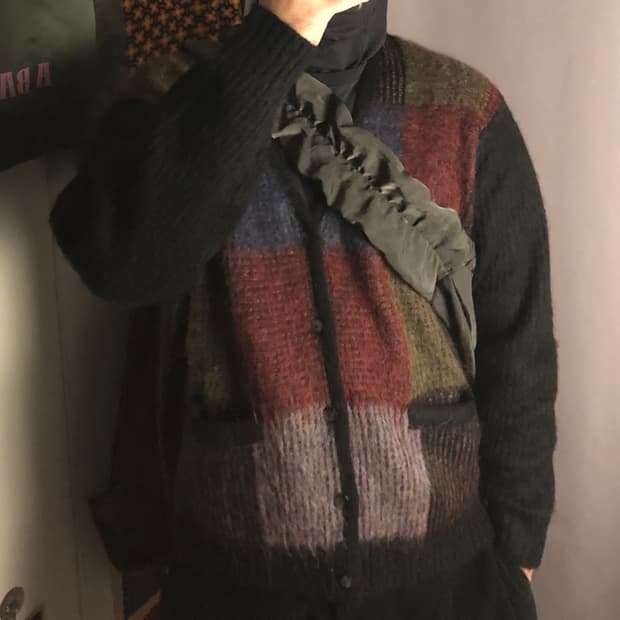 슈프림 브러쉬드 그리드 가디건