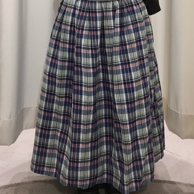 sunny cloude check skirt