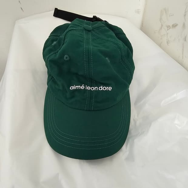 에메레온도르 볼캡