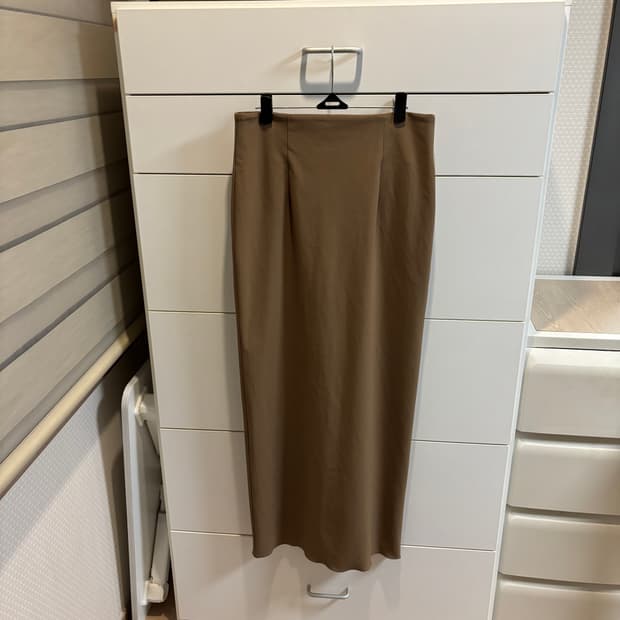 일본제 모카무스 신축성좋은 트임 롱 스커트 새제품