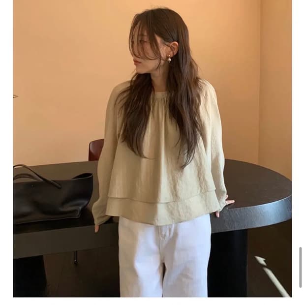 무료배송)세일!킨다베이지 샤를 셔링 레이어 블라우스 뉴트럴베이지