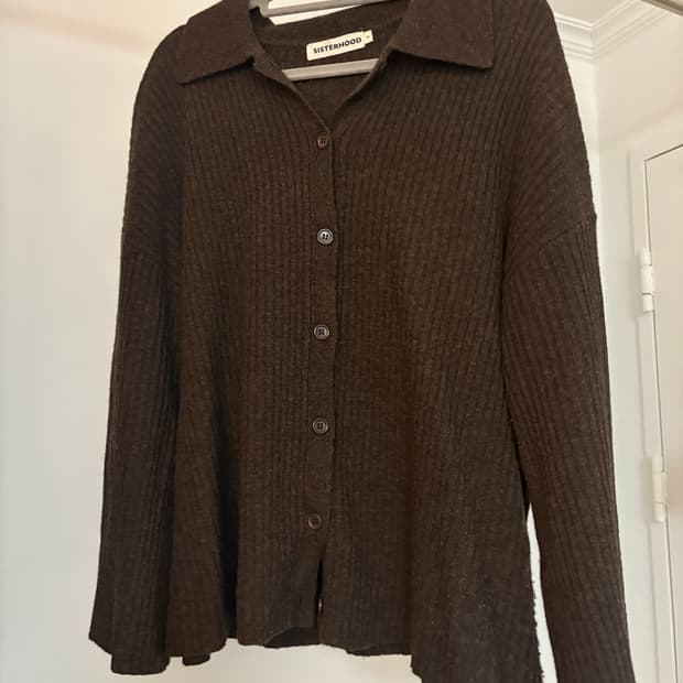 Sisterhood 가디건