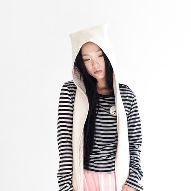 샵 페어리 이어 후드 머플러 크림