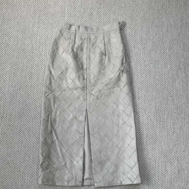 르셸블루 인트레치오 스트럭처 레더 스커트 