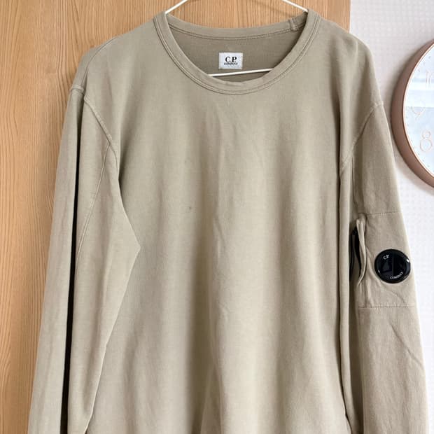CP컴퍼니 맨투맨 티셔츠 베이지 L