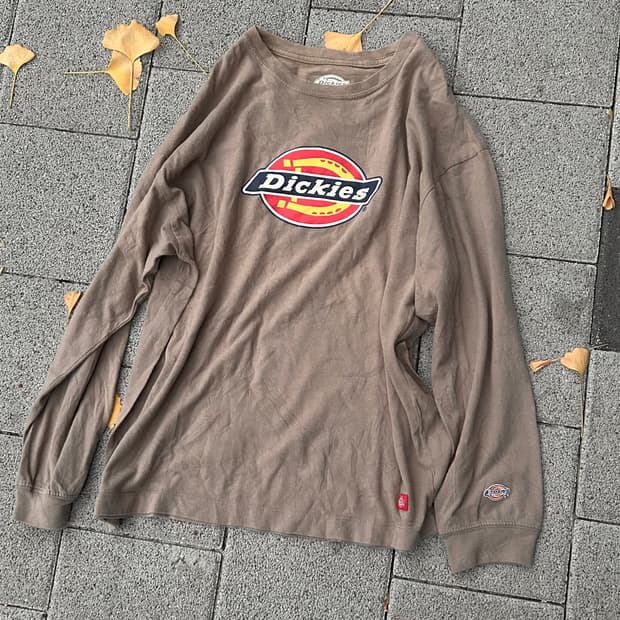 2000s 디키즈 로고 프린팅 베이지 롱슬리브