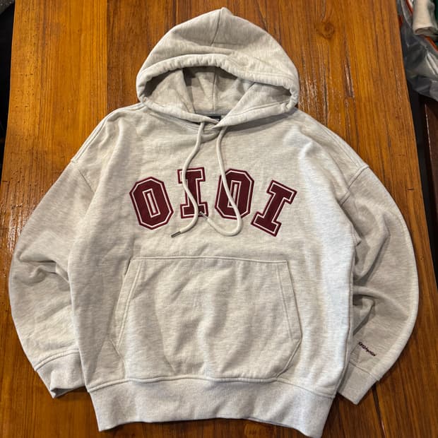 오아이오아이 후드티 