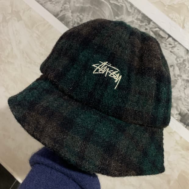 스투시 울 모자