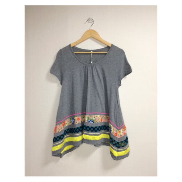 스나오 쿠와하라 에스닉 믹스 패치 반팔 