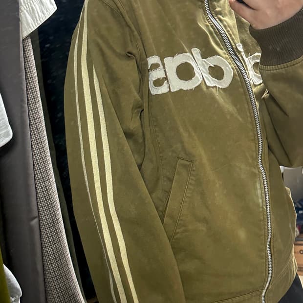 아디다스 카키 자켓져지 (희귀)