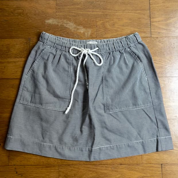 GAP 스트라이프 스커트