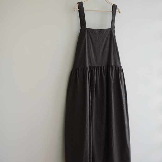 Lutique 차콜 멜방 코튼  롱 원피스