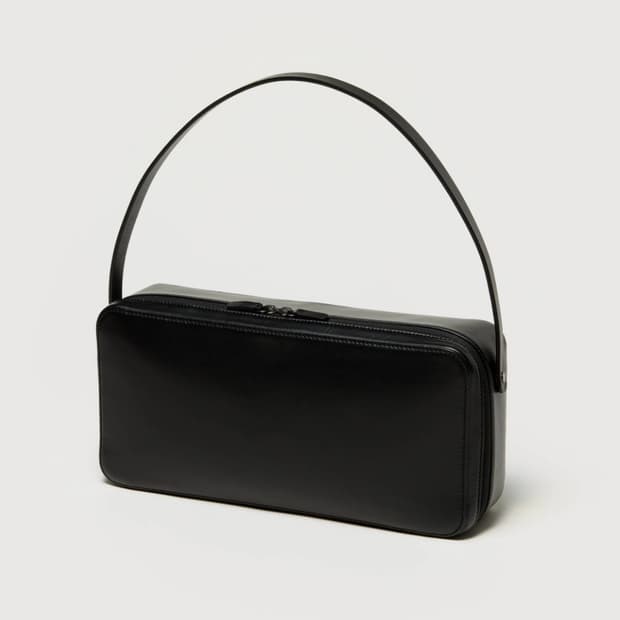 오라리 25fw AETA 스퀘어 백/블랙