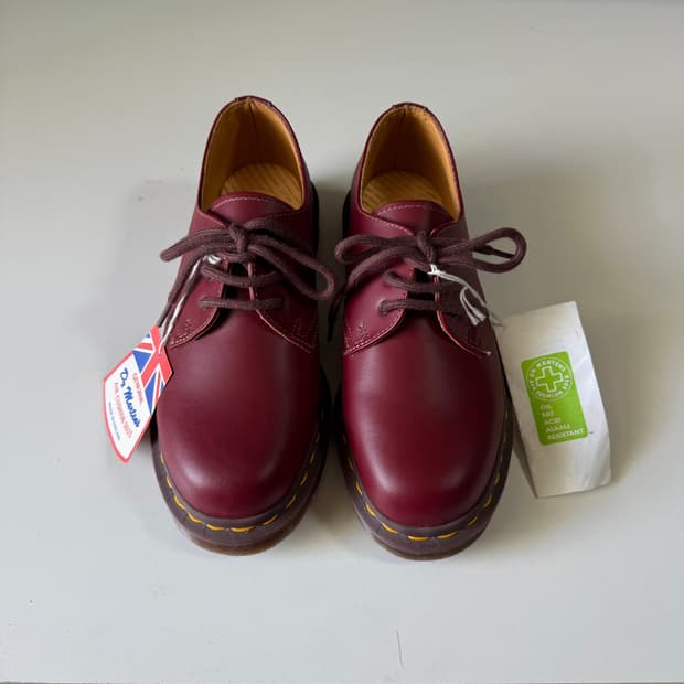 닥터마틴 1461 체리레드 Made in England 230-235
