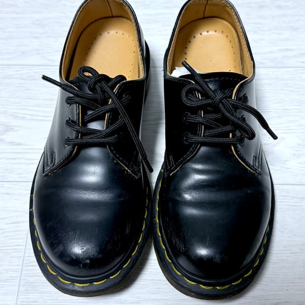 닥터마틴 1461 스무스 3홀 블랙 uk 3 220~230
