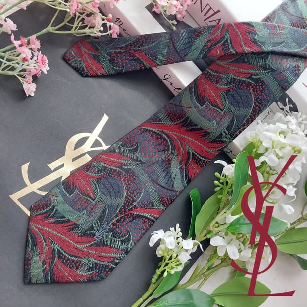 입생로랑 실크 그린 패턴 넥타이 8.7cm A등급 K2440