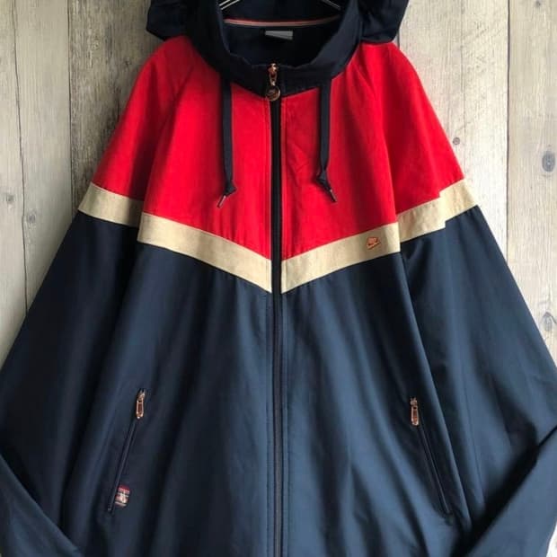 나이키 컬쳐 바람막이 XL 105 (별이삼샵)