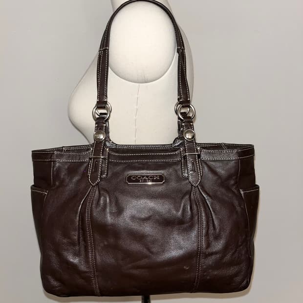 📦Coach Brown leather shoulder bag