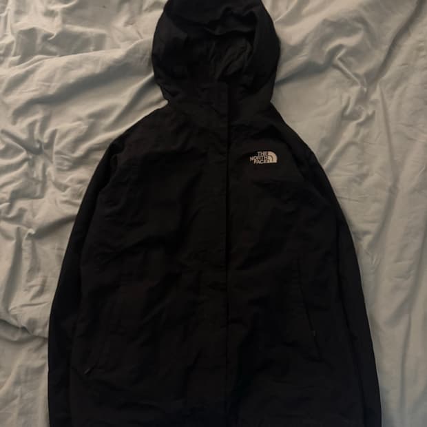 노스페이스 바람막이 95사이즈