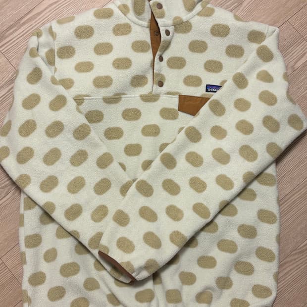 파타고니아 신칠라 도트 