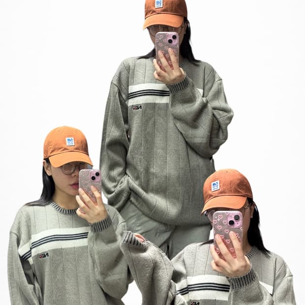 Naked Japan 스트라이프 니트 스웨터