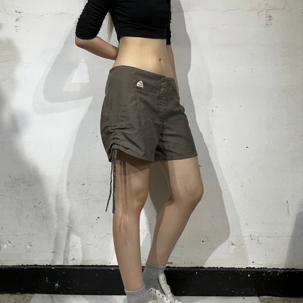 나이키 acg 카키 브라운 하이킹 반바지 숏 트랙 팬츠 러닝 바지