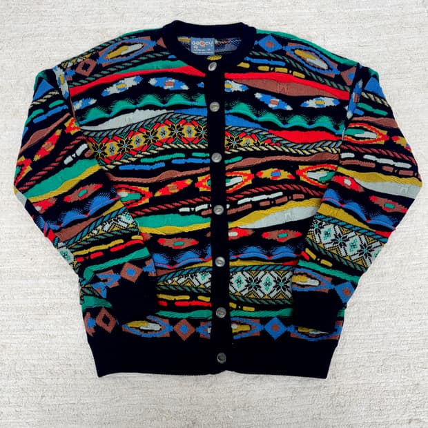 •Vintage GECCU 멀티컬러 니트 가디건