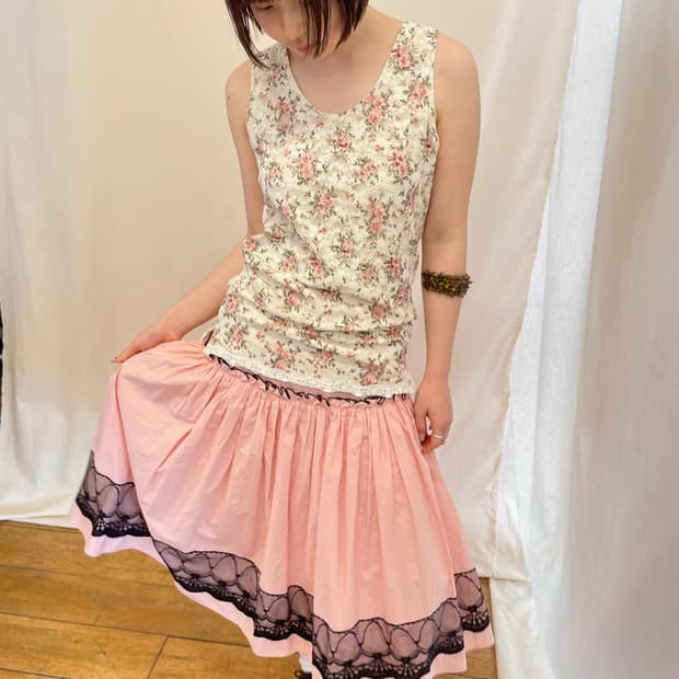 floral lace sleeveless