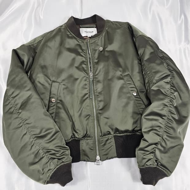 토니웩 봄버 올리브 / L