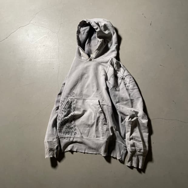 래미 릴리프  Distressed Hoodie tee