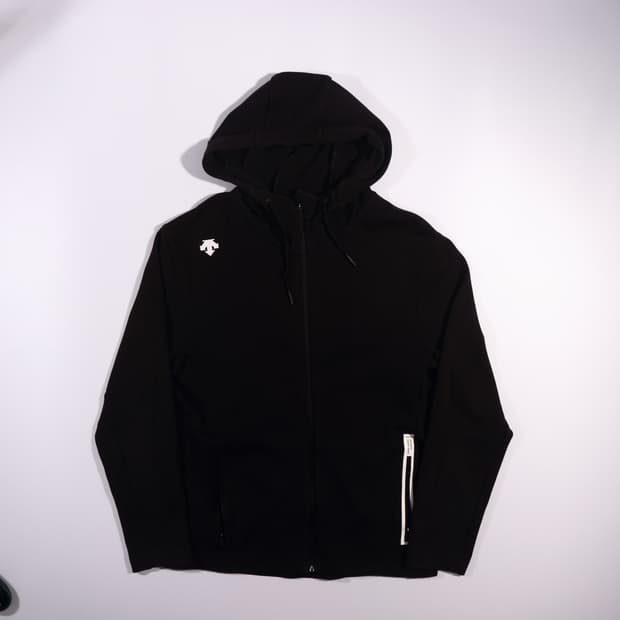 데상트 후드집업 B258