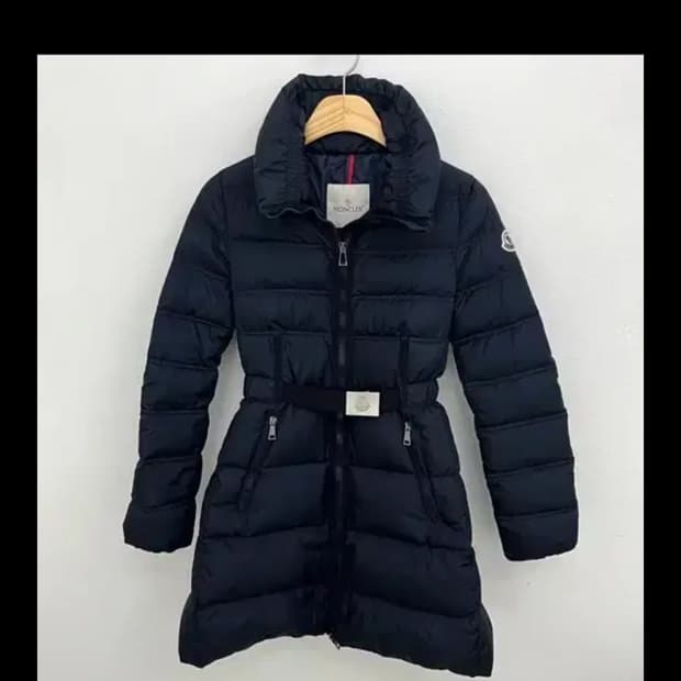 몽클레어 악상떼르 2사이즈 