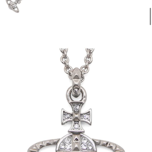 비비안웨스트우드 메이페어 바스 릴리프 펜던트 실버 목걸이